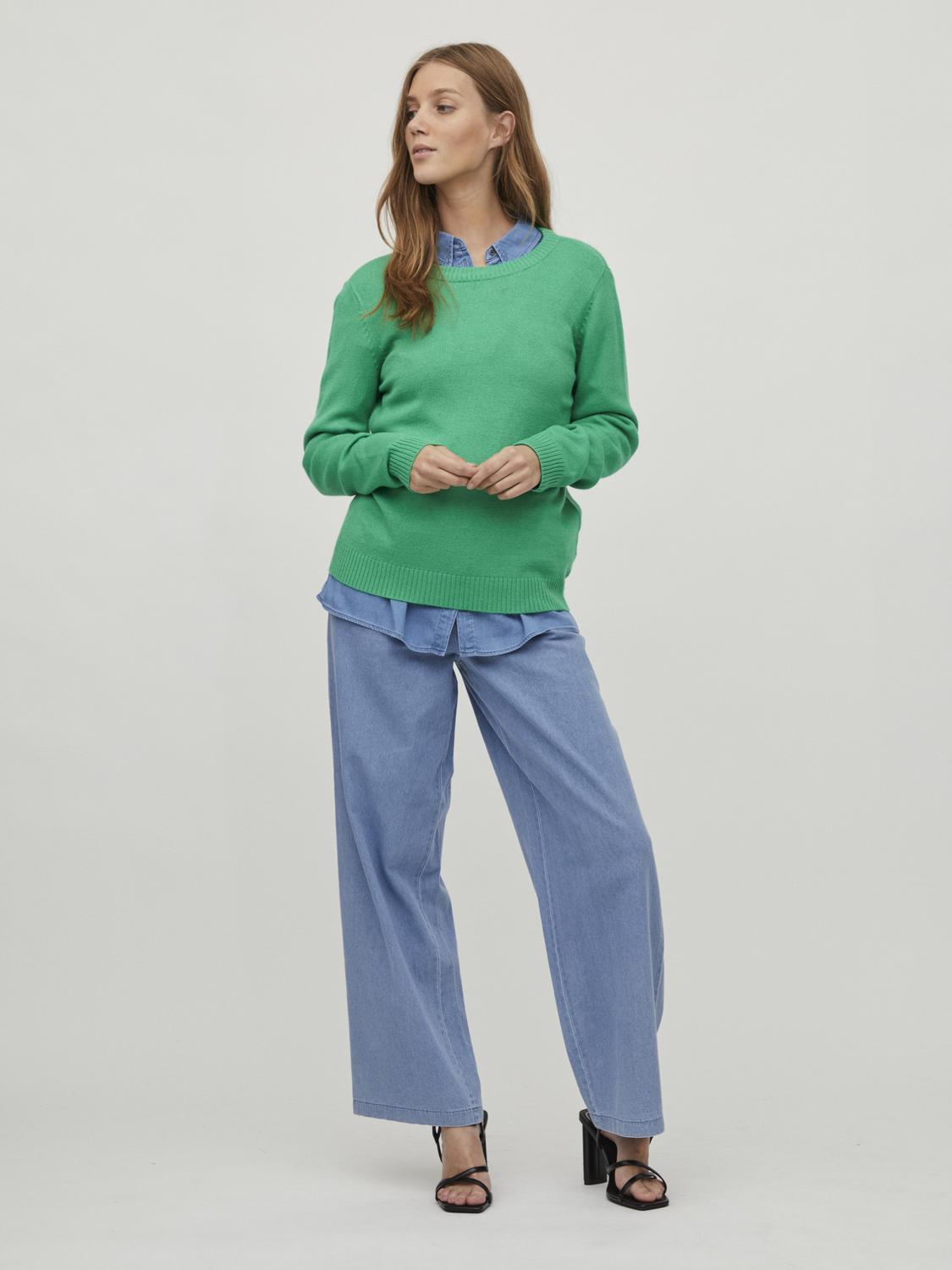 model_shot-front_full